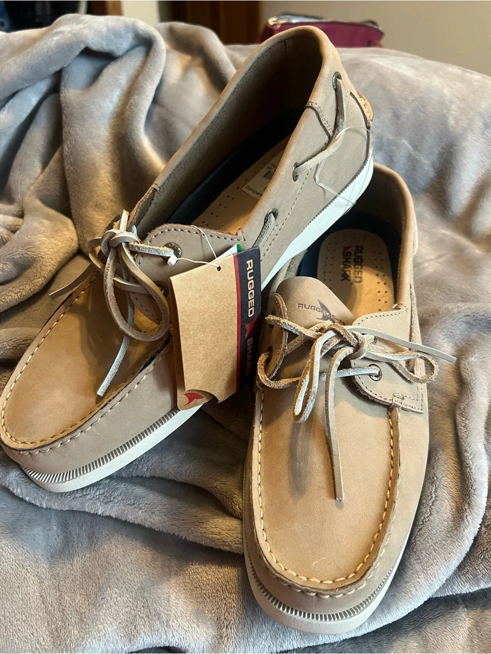 Rugged Shark Sishield Protect, Men’s Size 11.5 Leather Tan Boat Shoe, new/tags